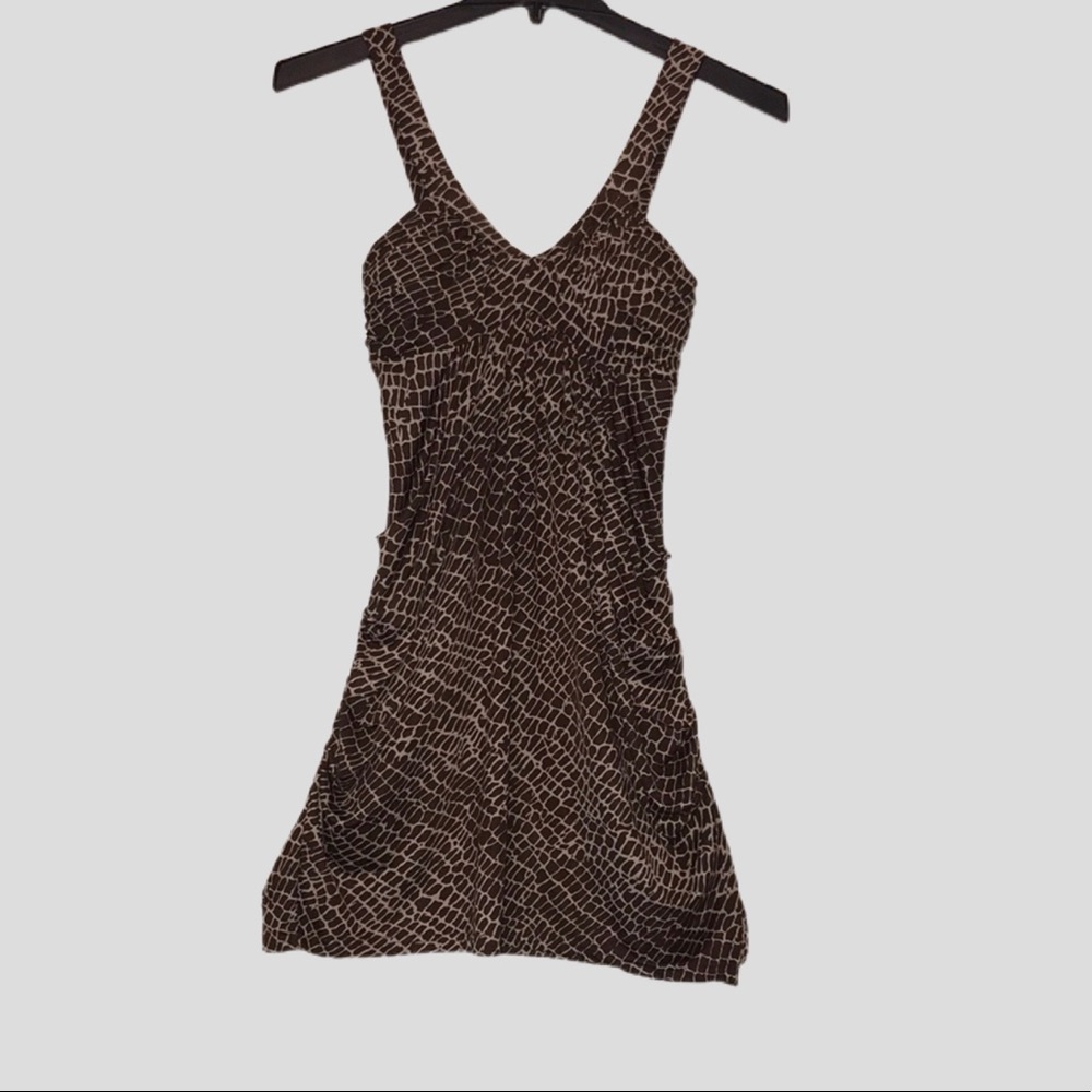 Alyn Paige Giraffe Print Ruched Dress Size S